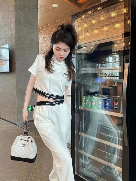 two piece dress designer 22 spring and summer new ribbon letter splicing short leisure wide leg pants show thin comfortable two-piece set jz, White
two piece dress designer 22 spring and summer new ribbon letter splicing short leisure wide leg pants show thin comfortable two-piece set jz, White