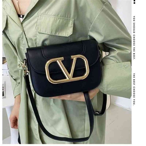 temperament women's bag 2022 new simple single shoulder high sense small square messenger p
temperament women's bag 2022 new simple single shoulder high sense small square messenger p