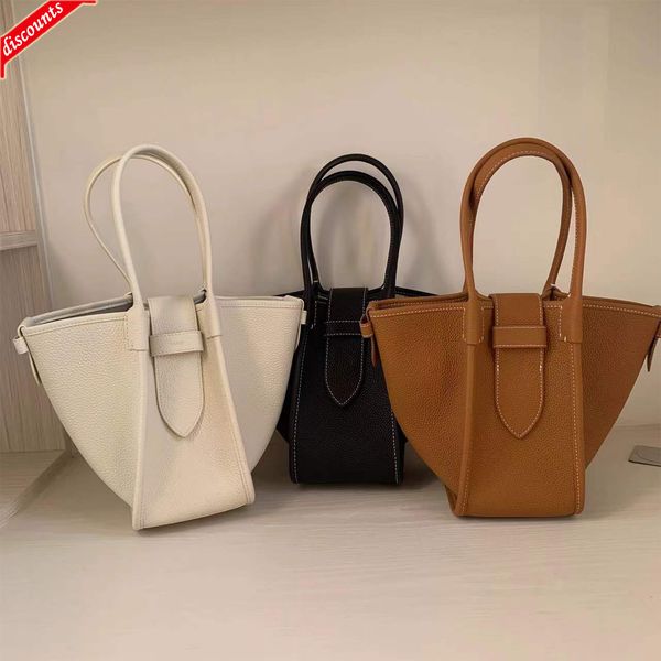 factory online export designer brand bag handbag straight women's fashion simple leather swing
factory online export designer brand bag handbag straight women's fashion simple leather swing