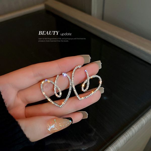 925 silver stud rhinestone-encrusted love heart stud earrings european and american fashion minimalist design eardrop instagram mesh red st, Golden
925 silver stud rhinestone-encrusted love heart stud earrings european and american fashion minimalist design eardrop instagram mesh red st, Golden