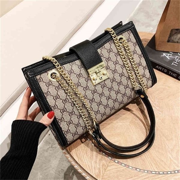 75% handbags outlet sale super low female spring versatile large capacity old flower single shoulder bag simple bucket bag
75% handbags outlet sale super low female spring versatile large capacity old flower single shoulder bag simple bucket bag