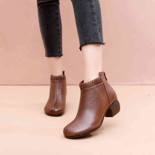 slippers autumn and winter martin boots female mother short large soft leather thick heel plush barrel spring 069u, Black
slippers autumn and winter martin boots female mother short large soft leather thick heel plush barrel spring 069u, Black