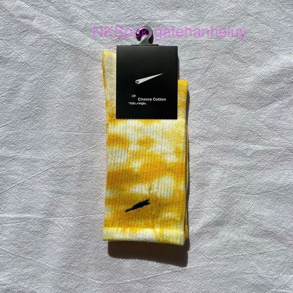 classic fashion men's socks hook brand cotton tie dyed long tube street couple middle moisture absorption sock men women luxury medium, Black
classic fashion men's socks hook brand cotton tie dyed long tube street couple middle moisture absorption sock men women luxury medium, Black