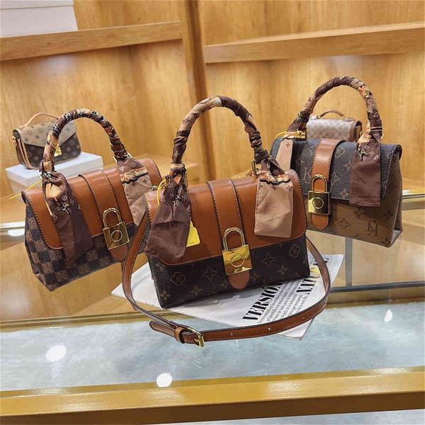 50% off online sale store autumn and winter fashion single shoulder messenger women's bag versatile high-grade portable contrast color
50% off online sale store autumn and winter fashion single shoulder messenger women's bag versatile high-grade portable contrast color