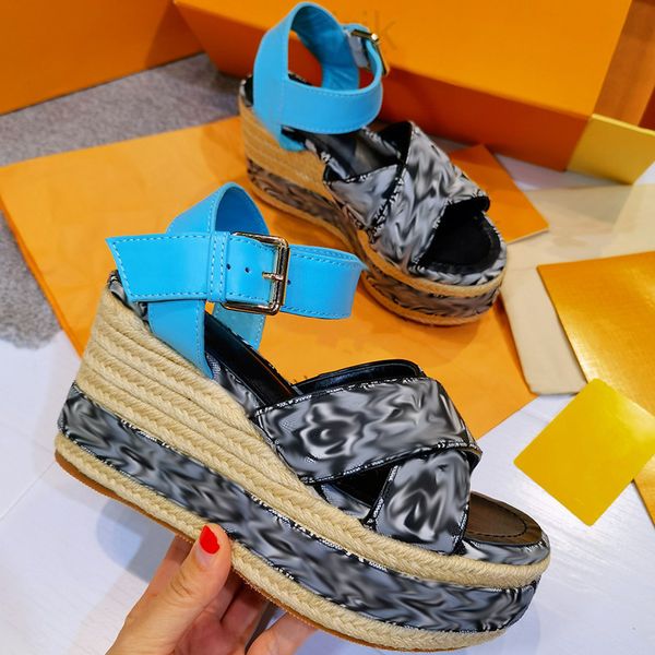 2023 luxury sandals printed high heels sandals espadrilles designer leather printed heels adjustable for wedding dresses for women, Black
2023 luxury sandals printed high heels sandals espadrilles designer leather printed heels adjustable for wedding dresses for women, Black