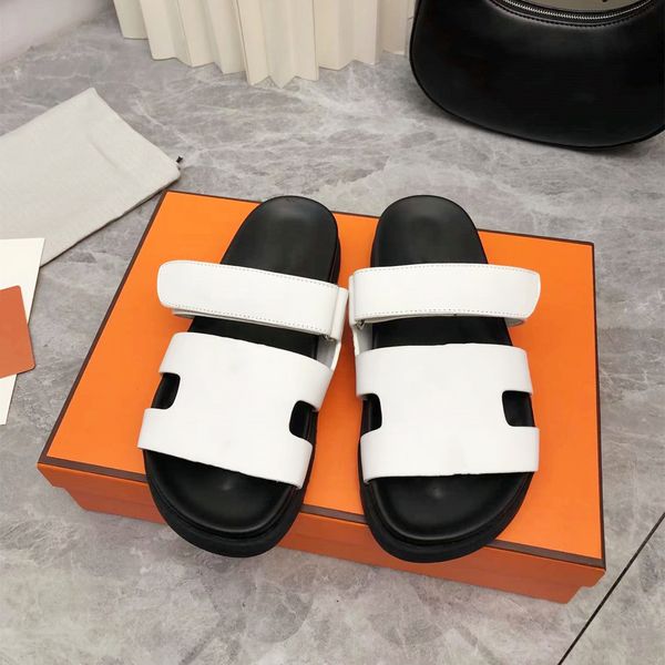 2022 luxury designer couple slides slippers classic pure color leather comfortable wearproof platform shoes scuffs summer beach holiday casu, Black
2022 luxury designer couple slides slippers classic pure color leather comfortable wearproof platform shoes scuffs summer beach holiday casu, Black