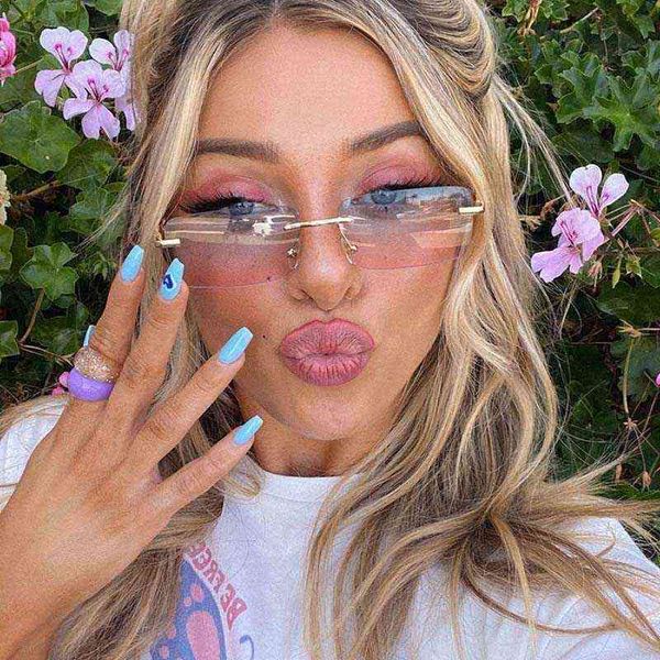 blue pink small rimless sun glasses fashion rectangle vintage sunglasses women metal gradient designer shades uv400 220728, White;black
blue pink small rimless sun glasses fashion rectangle vintage sunglasses women metal gradient designer shades uv400 220728, White;black