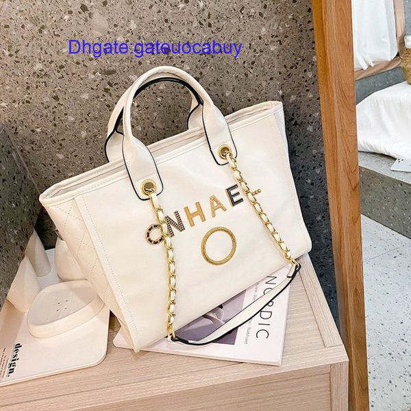 women's luxury classic handbags beach bags brand ch metal badge tote bag designer small mini evening handbag female capacity large leat, Black;red
women's luxury classic handbags beach bags brand ch metal badge tote bag designer small mini evening handbag female capacity large leat, Black;red