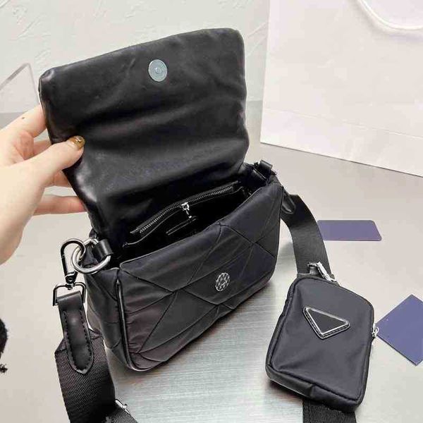 leather women's tote flap shoulder crossbody bags luxury designer prads underarm bag handbags fashion chain shoulder messenger crossbod
leather women's tote flap shoulder crossbody bags luxury designer prads underarm bag handbags fashion chain shoulder messenger crossbod