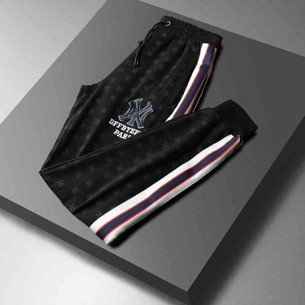 men's sports fashion trend brand clothing 2022 summer new casual pants embroidery printed, Gray
men's sports fashion trend brand clothing 2022 summer new casual pants embroidery printed, Gray
