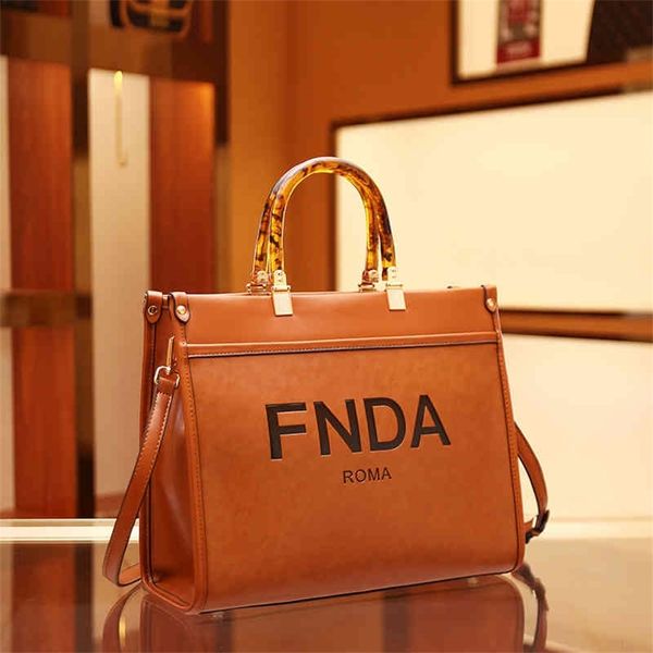 fashion female spring fashion versatile atmosphere tote bag portable single shoulder diagonal bag purses outlet online
fashion female spring fashion versatile atmosphere tote bag portable single shoulder diagonal bag purses outlet online