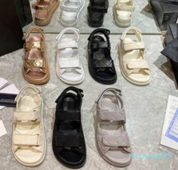 2022 designer women sandals black white pattern shoes versatile casual sports sandal flat stylist shoe size 35 to 41
2022 designer women sandals black white pattern shoes versatile casual sports sandal flat stylist shoe size 35 to 41
