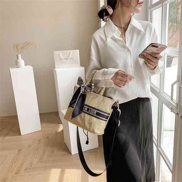 2022 luxury bags family women's embroidery one cross carry large capacity hand woven straw bag
2022 luxury bags family women's embroidery one cross carry large capacity hand woven straw bag