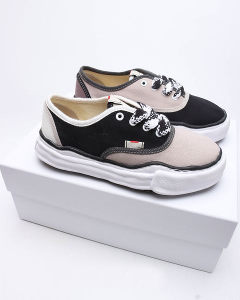 maison mihara blakey shoes designer yasuhiro mmy men canvas shoe women men miharayasuhiro shell toe skate shoes stc sneakers signature v328, Black
maison mihara blakey shoes designer yasuhiro mmy men canvas shoe women men miharayasuhiro shell toe skate shoes stc sneakers signature v328, Black