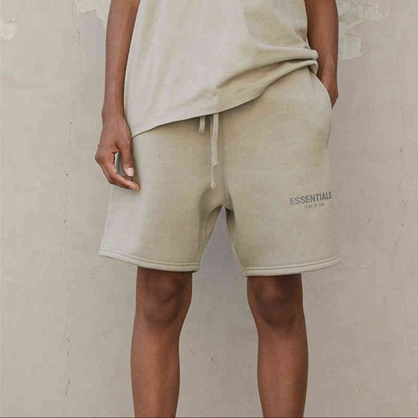 fw 22 new of essentials multi thread letter reflective plush drawcord loose shorts ladies casual sweet and beautiful outdoor beach short, White;black
fw 22 new of essentials multi thread letter reflective plush drawcord loose shorts ladies casual sweet and beautiful outdoor beach short, White;black