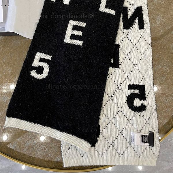 no.5 fashion luxury scarves c cashmere brand jacquard autumn winter diamond designer scarf shawl for women classic warm wholesale stole 180x, Blue;gray
no.5 fashion luxury scarves c cashmere brand jacquard autumn winter diamond designer scarf shawl for women classic warm wholesale stole 180x, Blue;gray