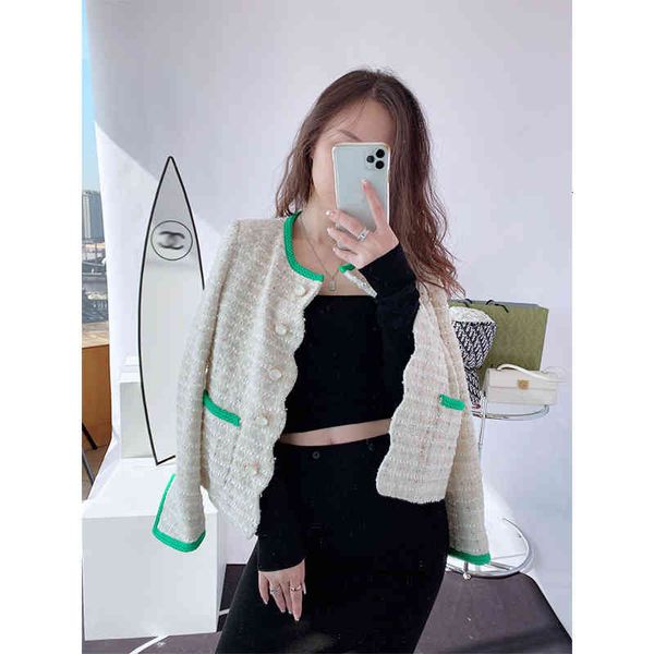 women's suits & blazers 2022 spring style small fragrance wind flower tweed coat female forest elf wave edge design sense contrast colo, White;black
women's suits & blazers 2022 spring style small fragrance wind flower tweed coat female forest elf wave edge design sense contrast colo, White;black