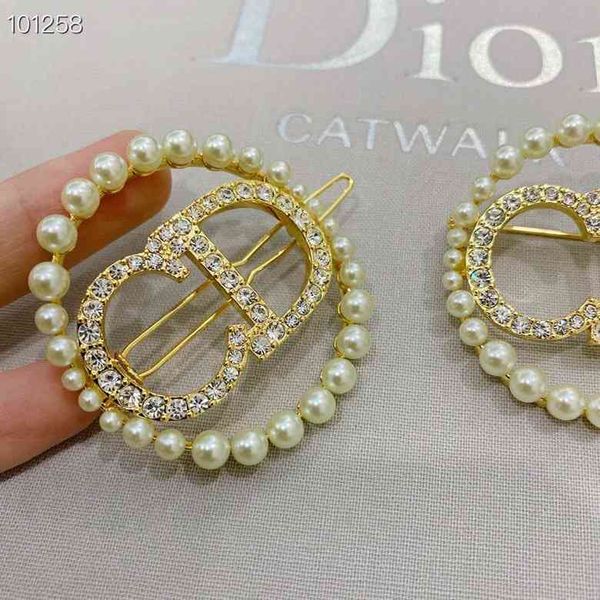 fashion new jewelry trend luxury brand designer wholesale d home letter diamond pearl hair accsori girls summer items pins women, Silver
fashion new jewelry trend luxury brand designer wholesale d home letter diamond pearl hair accsori girls summer items pins women, Silver