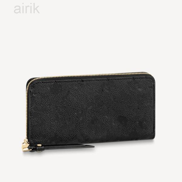 2023 fashion card bag trend exquisite simple luxury design men women solid color coin wallet leather fabric wallet, Red;black
2023 fashion card bag trend exquisite simple luxury design men women solid color coin wallet leather fabric wallet, Red;black