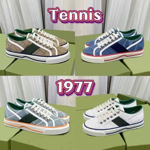 tennis 1977 canvas casual shoes luxurys designers womens shoe italy green and red web stripe rubber sole stretch cotton low mens sneakers 34
tennis 1977 canvas casual shoes luxurys designers womens shoe italy green and red web stripe rubber sole stretch cotton low mens sneakers 34