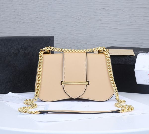 wholesale leather versatile triangle women's messenger chest bag women handbag chain handbag messenger bags handbags 184
wholesale leather versatile triangle women's messenger chest bag women handbag chain handbag messenger bags handbags 184