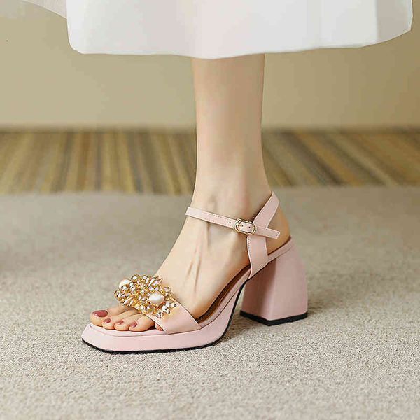sandals summer women's high heel thick square head bottom waterproof platform flower literary style one-sided belt foq6, Black
sandals summer women's high heel thick square head bottom waterproof platform flower literary style one-sided belt foq6, Black