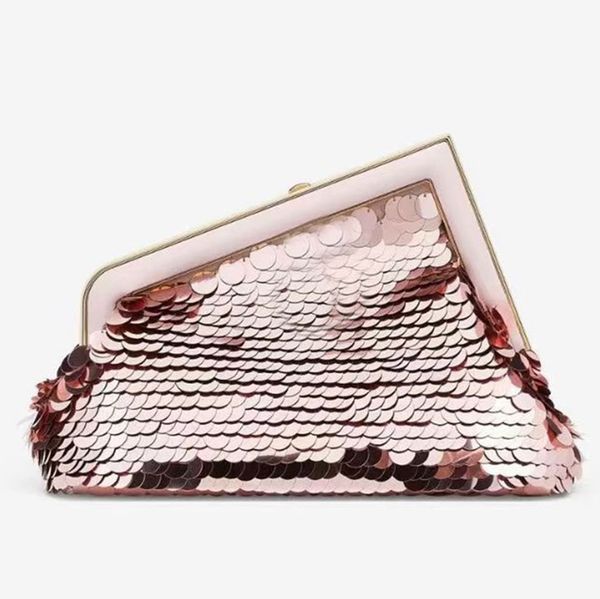 sequins crossbody bags shoulder bag handbag beaded clutch bag scale wallets pochette hardware letters hasp shimmer fashion wallet 26cm
sequins crossbody bags shoulder bag handbag beaded clutch bag scale wallets pochette hardware letters hasp shimmer fashion wallet 26cm