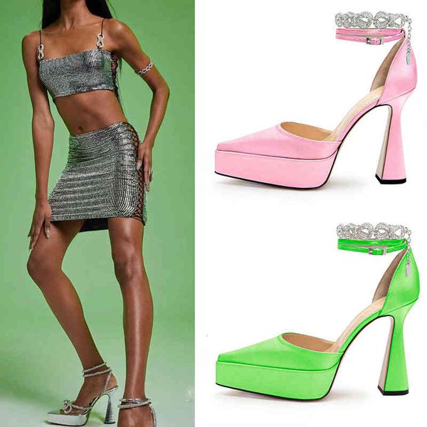 sandals style ultra-high heels, double-layer waterproof platform, silk and satin square head hollow baotou sandals jedu, Black
sandals style ultra-high heels, double-layer waterproof platform, silk and satin square head hollow baotou sandals jedu, Black