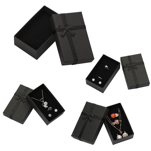32pcs jewelry box 8x5cm black necklace for ring gift paper jewellery packaging bracelet earring display with sponge 220629, Black;white
32pcs jewelry box 8x5cm black necklace for ring gift paper jewellery packaging bracelet earring display with sponge 220629, Black;white