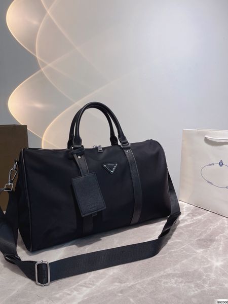 travelling prad bag nylon one shoulder diagonal lightweight waterproof super large capacity quality very good family male travel male
travelling prad bag nylon one shoulder diagonal lightweight waterproof super large capacity quality very good family male travel male