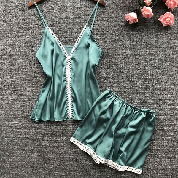 summer pattern lace patchwork ice silk women sleepwear strap shorts pajamas y200425, Black;red
summer pattern lace patchwork ice silk women sleepwear strap shorts pajamas y200425, Black;red