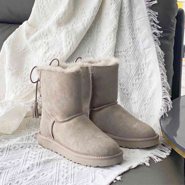 boots fashion snow boots fur integrated short tube warm children's winter lace up medium cotton shoes, Black
boots fashion snow boots fur integrated short tube warm children's winter lace up medium cotton shoes, Black