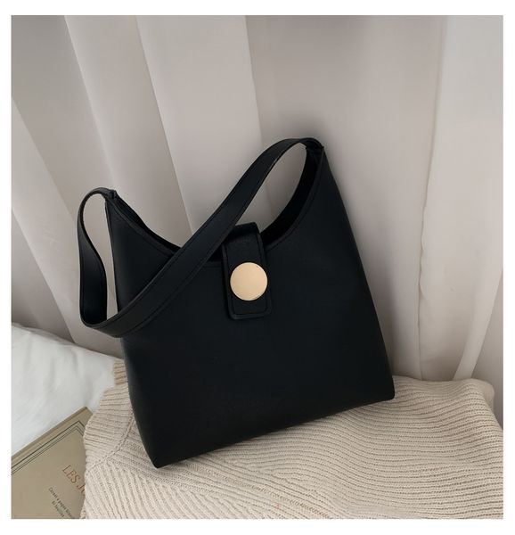 3 colours simple women shoulder designer bags genuine leather fashion bag underarm mini bag
3 colours simple women shoulder designer bags genuine leather fashion bag underarm mini bag