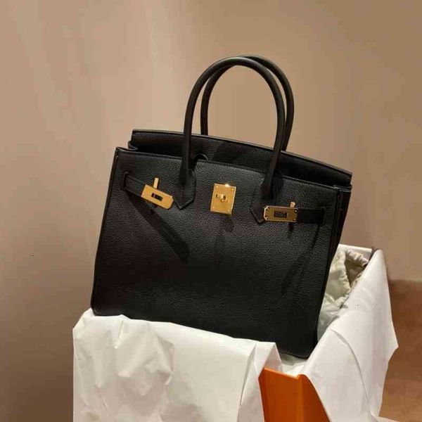 designer luxury herms handbags women leather 2022 head lychee crocodile pattern women's bag portable one shoulder cross carrying
designer luxury herms handbags women leather 2022 head lychee crocodile pattern women's bag portable one shoulder cross carrying