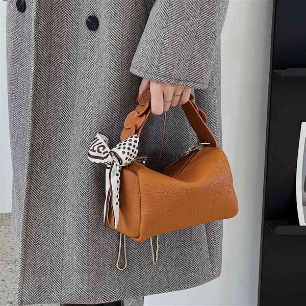 2022 new personalized handbag large capacity chain pillow bag women's silk shoulder diagonal bag2022 trendy fashion design ladies sache
2022 new personalized handbag large capacity chain pillow bag women's silk shoulder diagonal bag2022 trendy fashion design ladies sache