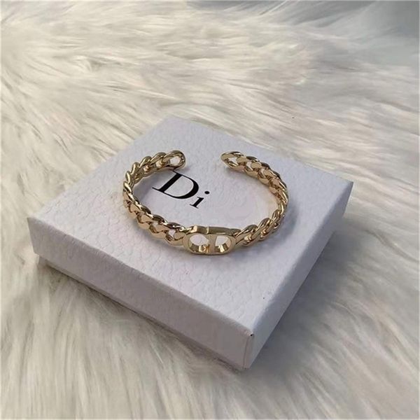 2022 fashion 20% off designer jewelry new letter women's brass high-grade tassel fashion bracelet, Black
2022 fashion 20% off designer jewelry new letter women's brass high-grade tassel fashion bracelet, Black