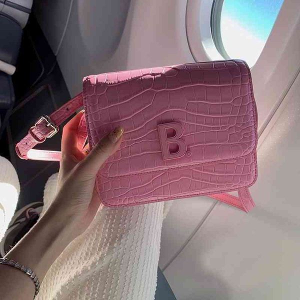 niche balencaigbag advanced designer design crocodile leather b-button cowhide bag 2022 summer one shoulder messenger bag gfkz
niche balencaigbag advanced designer design crocodile leather b-button cowhide bag 2022 summer one shoulder messenger bag gfkz