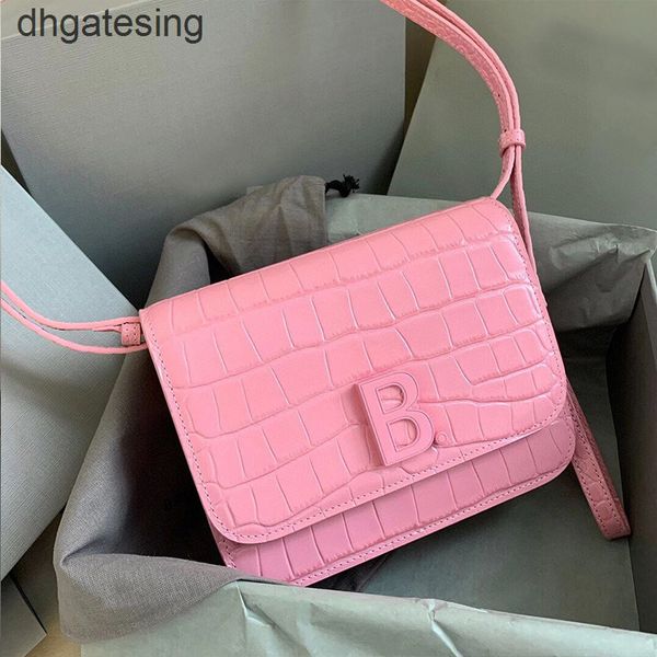 women bags balencaigass bag vintage shoulder handbags b b-button designer crocodile cowhide hourglass tofu organ one shoulder cross small
women bags balencaigass bag vintage shoulder handbags b b-button designer crocodile cowhide hourglass tofu organ one shoulder cross small