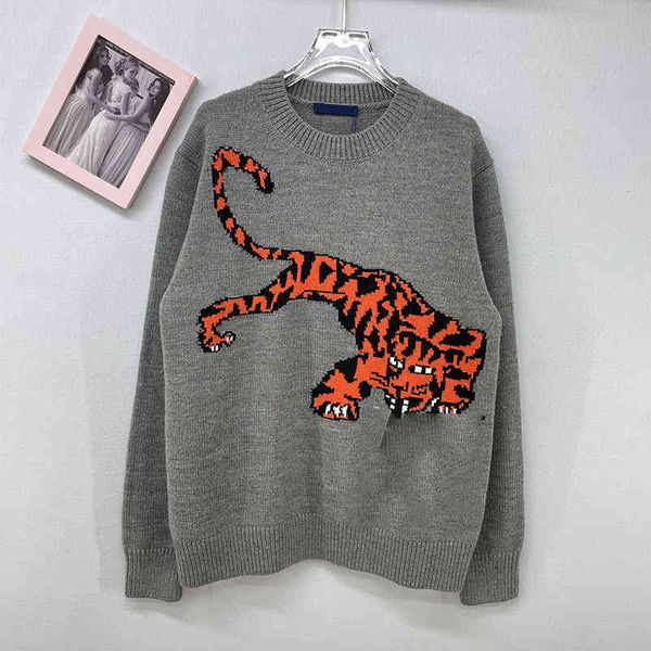 women's knits & tees 22 early spring tiger pattern round neck pullover animal jacquard knitted wool men's and women's sweater, White
women's knits & tees 22 early spring tiger pattern round neck pullover animal jacquard knitted wool men's and women's sweater, White