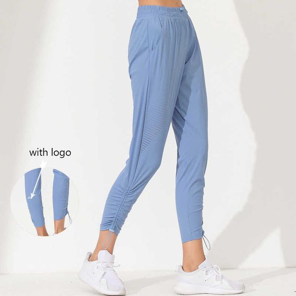new brand with ladies elastic pocket jogger pants quick drying breathable mesh wide leg yoga pants sports fitness leggings, White;red
new brand with ladies elastic pocket jogger pants quick drying breathable mesh wide leg yoga pants sports fitness leggings, White;red