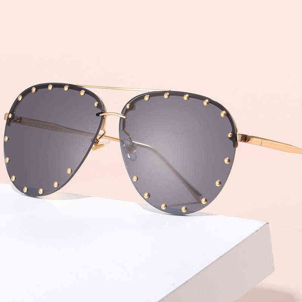 color fashion chain leg sunglass anti ultraviolet women's glass polarized fashion design ladies sun glasses, White;black
color fashion chain leg sunglass anti ultraviolet women's glass polarized fashion design ladies sun glasses, White;black