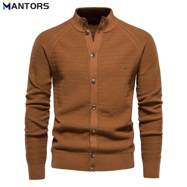 mantors autumn winter stand collar mens cardigan sweater business sweater knitted pullover men button 220817, White;black
mantors autumn winter stand collar mens cardigan sweater business sweater knitted pullover men button 220817, White;black