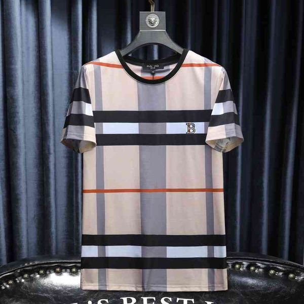 men's clothing brand 2022 summer new men's korean plaid short sleeve t-shirt bottomed shirt trendy men, White;black
men's clothing brand 2022 summer new men's korean plaid short sleeve t-shirt bottomed shirt trendy men, White;black