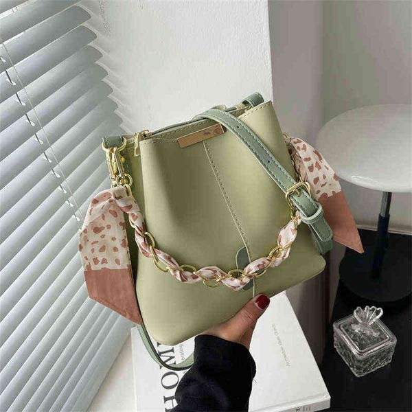 fashion vintage simple quality pu leather bucket crossbody sling bags for women designer lady luxury brand shoulder handbags y220411
fashion vintage simple quality pu leather bucket crossbody sling bags for women designer lady luxury brand shoulder handbags y220411