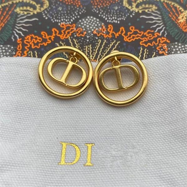 75% off clearance jewelrys classic letter earrings female pig nose fashion simple circle brass high version earrings, Golden 
75% off clearance jewelrys classic letter earrings female pig nose fashion simple circle brass high version earrings, Golden