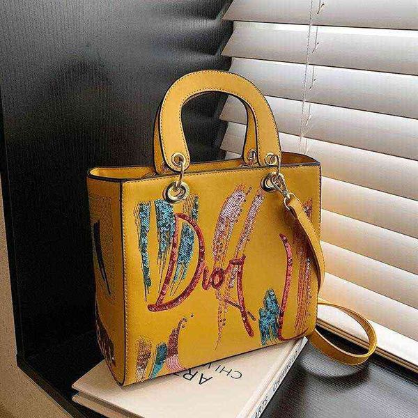 2022 new women's handbag single shoulder bag messenger sequin trade cross-border bag woman bags purses
2022 new women's handbag single shoulder bag messenger sequin trade cross-border bag woman bags purses