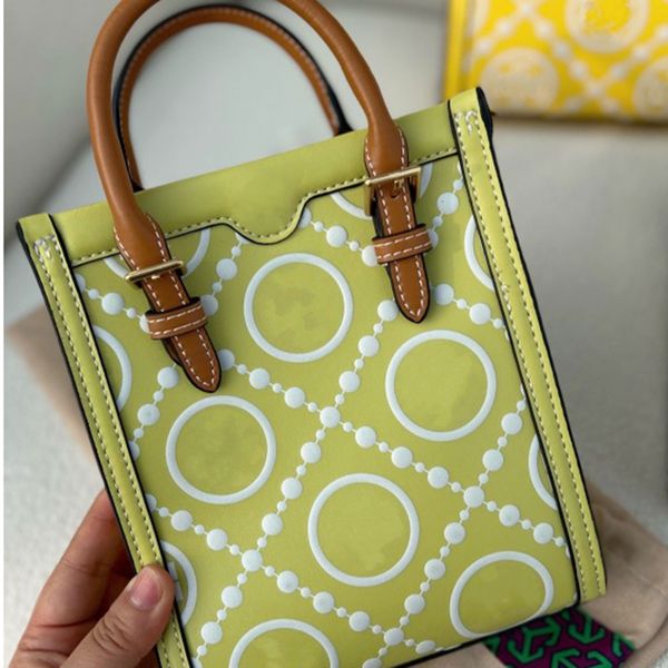 fashion tote bag solid color rhombus letter decoration designer diagonal bag summer shopping banquet essential xb50012
fashion tote bag solid color rhombus letter decoration designer diagonal bag summer shopping banquet essential xb50012