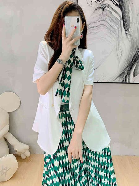 women's tracksuits cattle goods removed from the cabinet original order foreign trade tail cut label summer satin acetic acid small sui, Gray
women's tracksuits cattle goods removed from the cabinet original order foreign trade tail cut label summer satin acetic acid small sui, Gray
