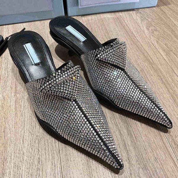 dress shoes quality fashion lady shoes factory wholesale price diamond luxury high heel pointed toe elegant catwalk sandals 35-42, Black
dress shoes quality fashion lady shoes factory wholesale price diamond luxury high heel pointed toe elegant catwalk sandals 35-42, Black