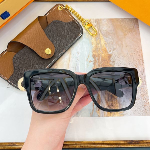 ladies luxury designer full frame sunglasses z1566e butterfly vintage letter leg frame print glass elegant style uv block glasses l, White;black
ladies luxury designer full frame sunglasses z1566e butterfly vintage letter leg frame print glass elegant style uv block glasses l, White;black